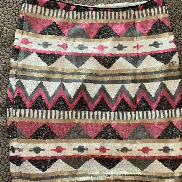 Skirt - Picture 3 of 3